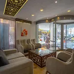 Mevre Hotel